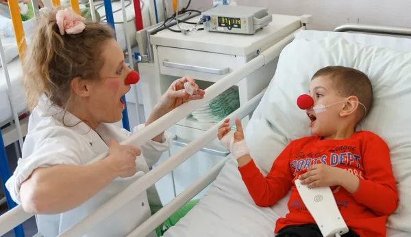 Klinikclown in der Uniklinik Mainz