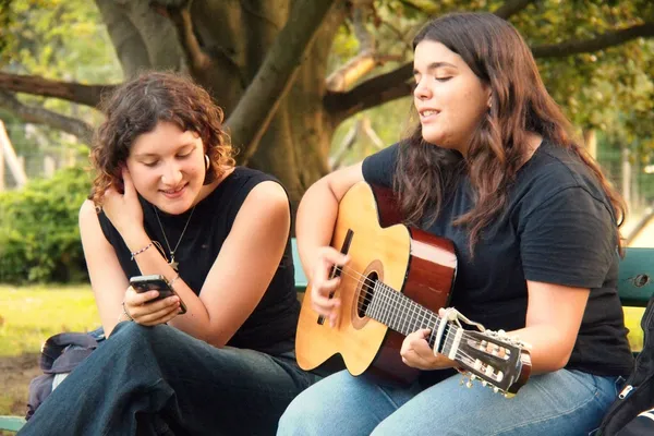 2 Musikerinnen