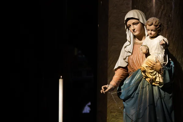 Statue Maria mit Jesus