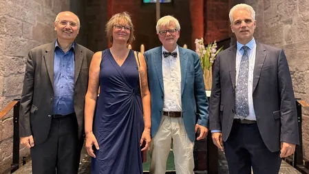 Quelle: Ulli Naefken von links nach rechts: Oberkirchenrat Mattias Kreplin, Kirstin Kares, Dr. Martin Kares, Kord Michaelis