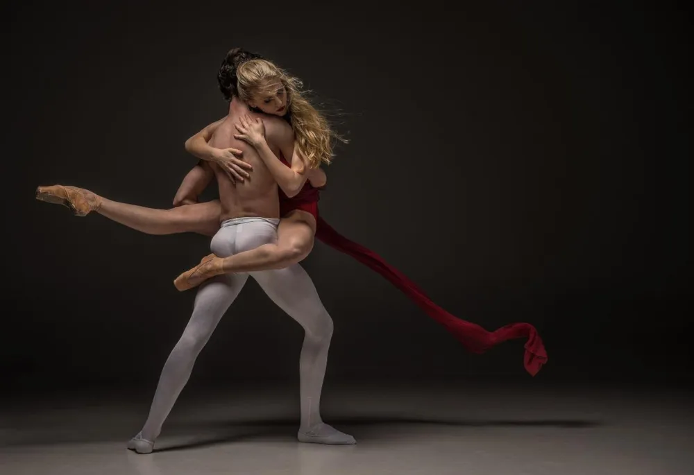 Quelle: Pexels/Pixabay Mann und Frau tanzen Ballett